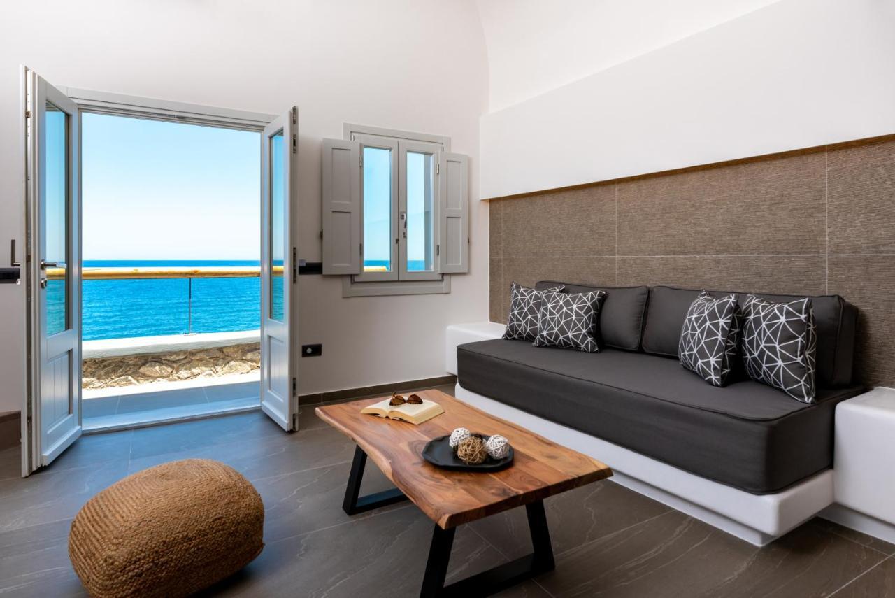 Neoma Luxury Suites Karterados (Santorini) Exterior foto