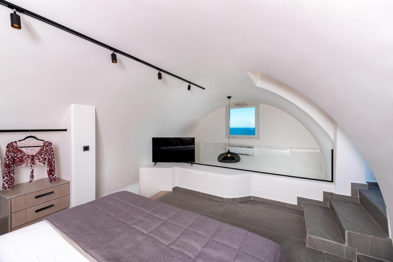 Neoma Luxury Suites Karterados (Santorini) Exterior foto