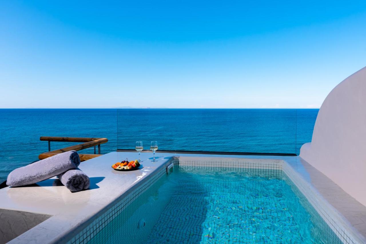 Neoma Luxury Suites Karterados (Santorini) Exterior foto