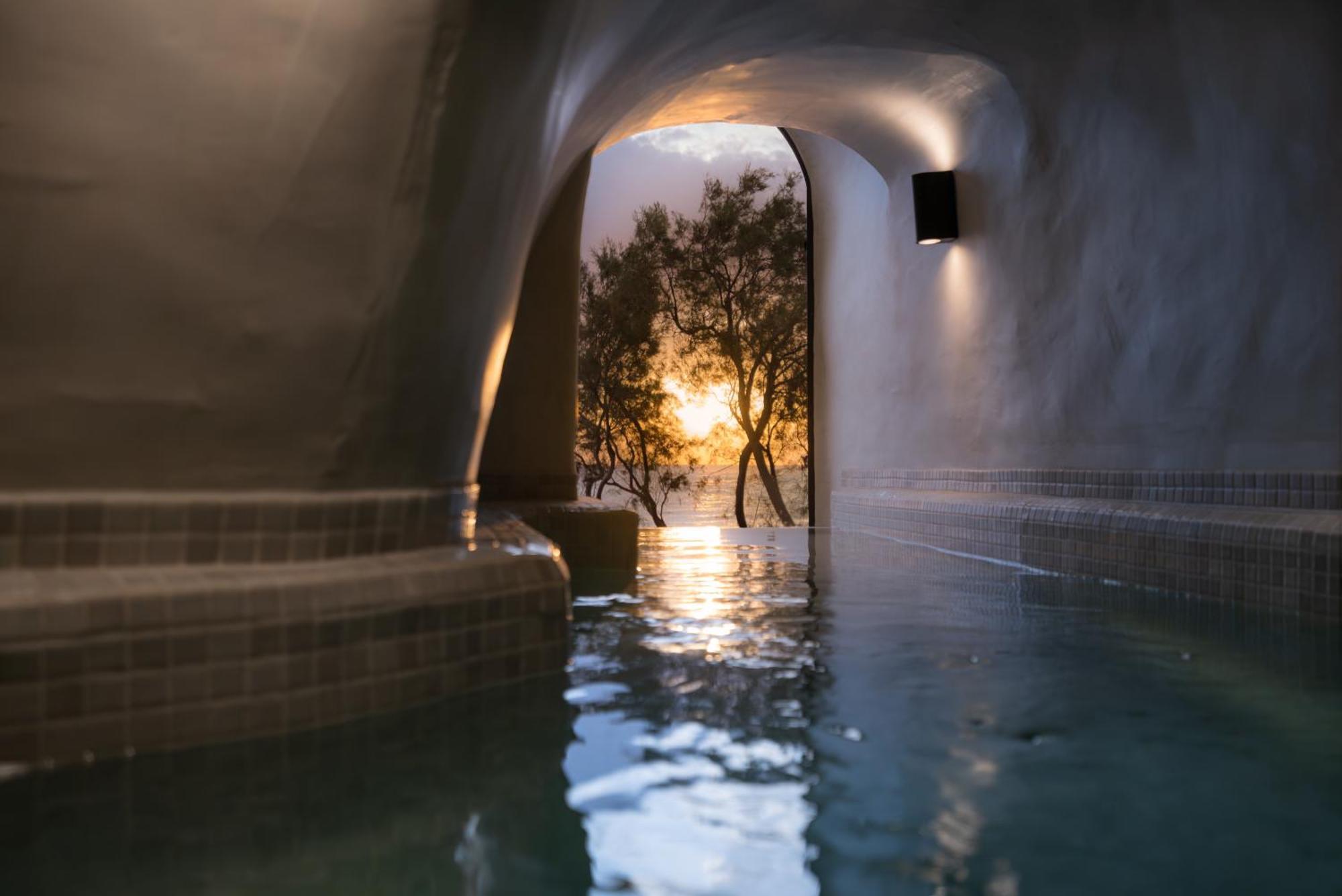 Neoma Luxury Suites Karterados (Santorini) Exterior foto