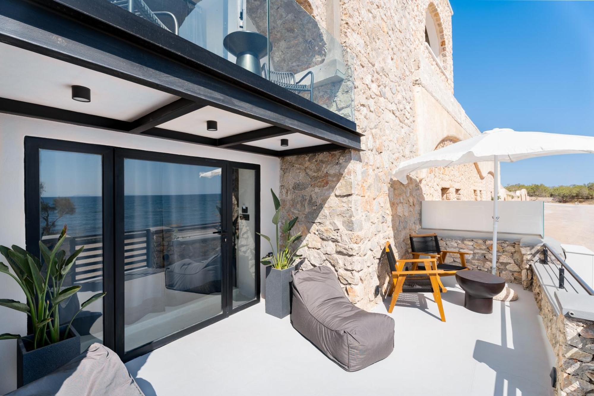 Neoma Luxury Suites Karterados (Santorini) Exterior foto