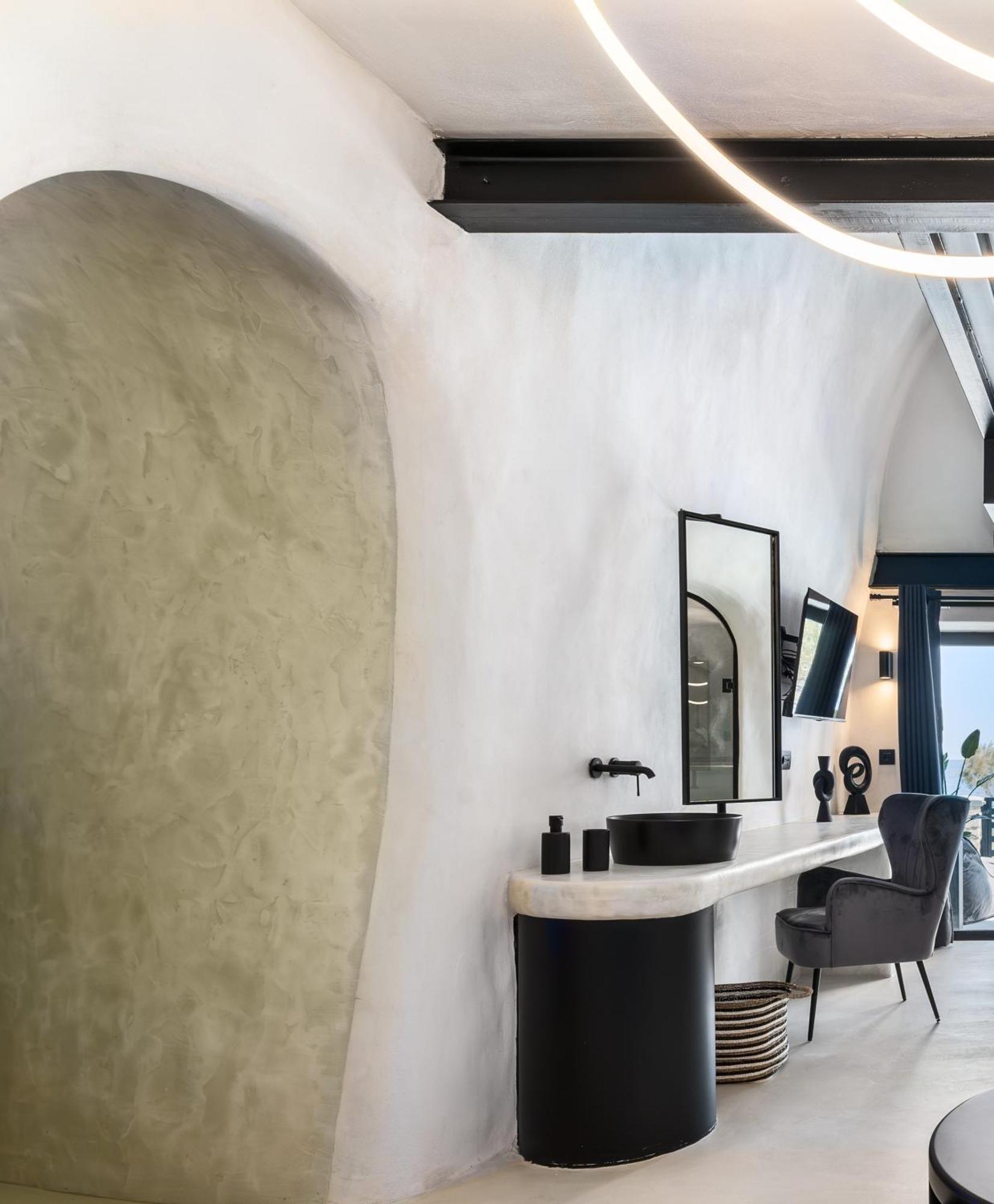 Neoma Luxury Suites Karterados (Santorini) Exterior foto